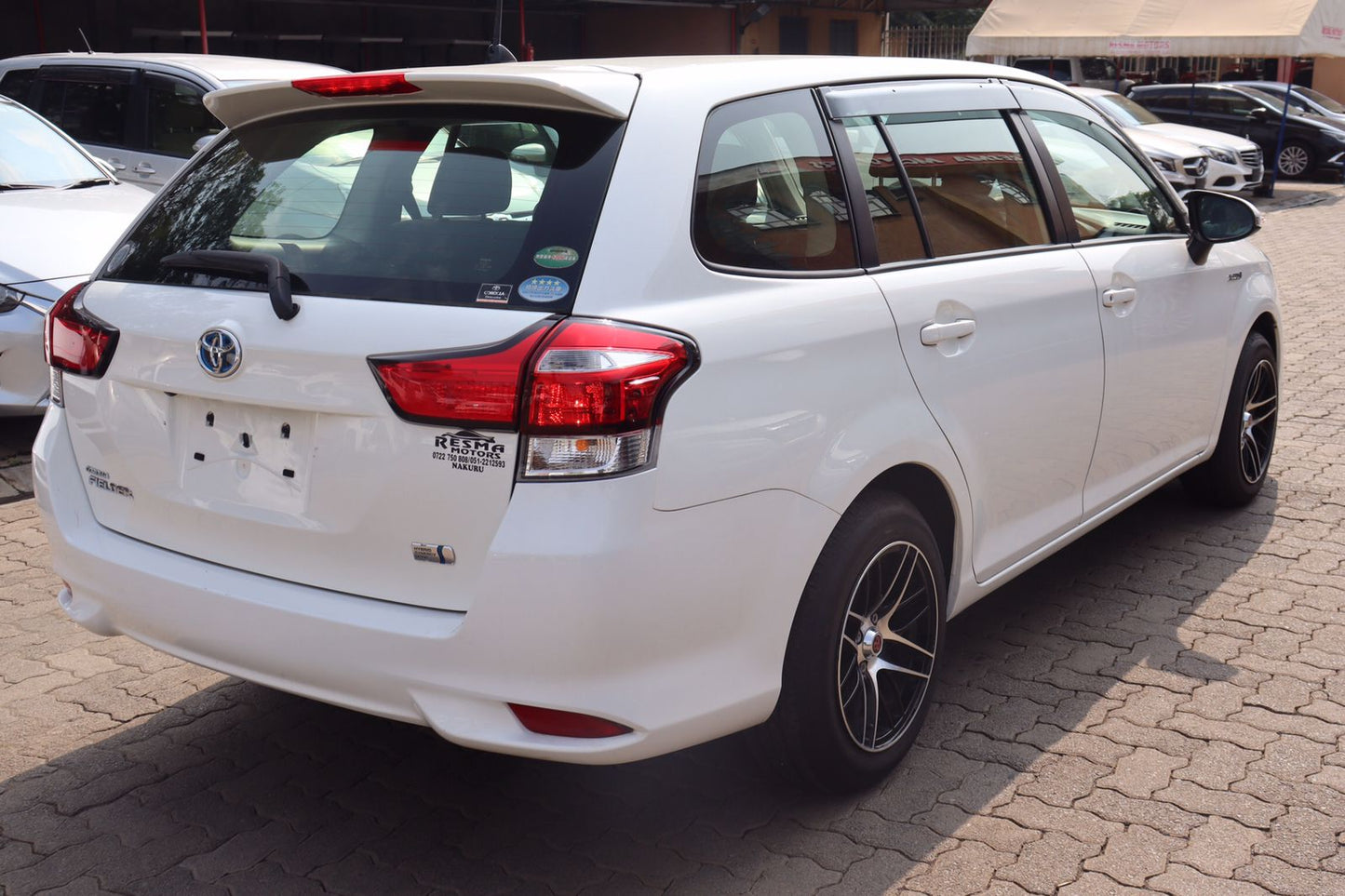 Toyota Fielder Hybrid